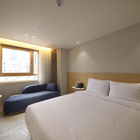 Asherah Villa D' Aqua Hotel Gimhae Экстерьер фото